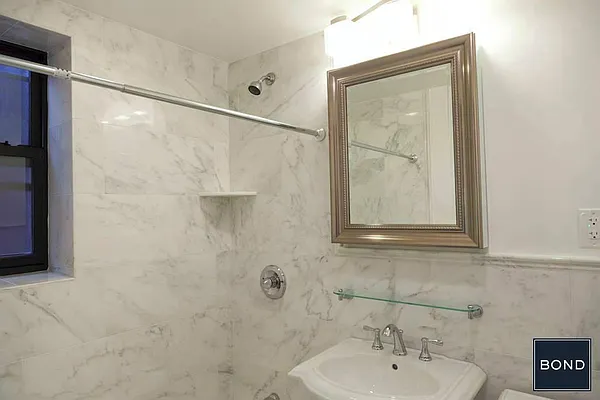 Rented by Bond New York | media 13