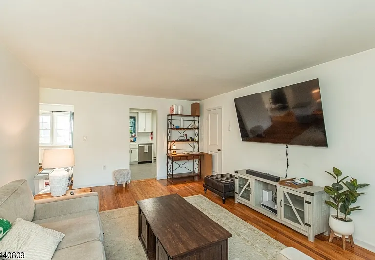 206 Main St #42A — Photo 9