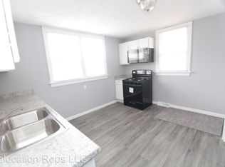 824 W 6th St, Davenport, IA