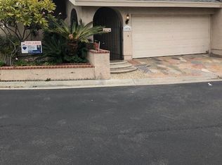 1976 W Bayshore Dr, Anaheim, CA 92801