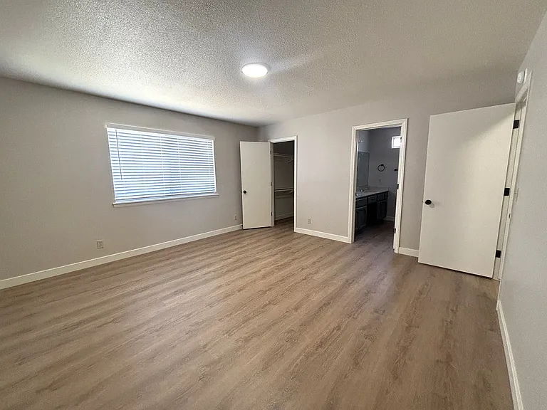20312 Dean Ct — Photo 19