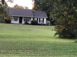 551 Osbon Mills Rd, Douglas, GA 31535