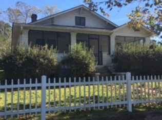 302 W Liberty St, Osyka, MS 39657