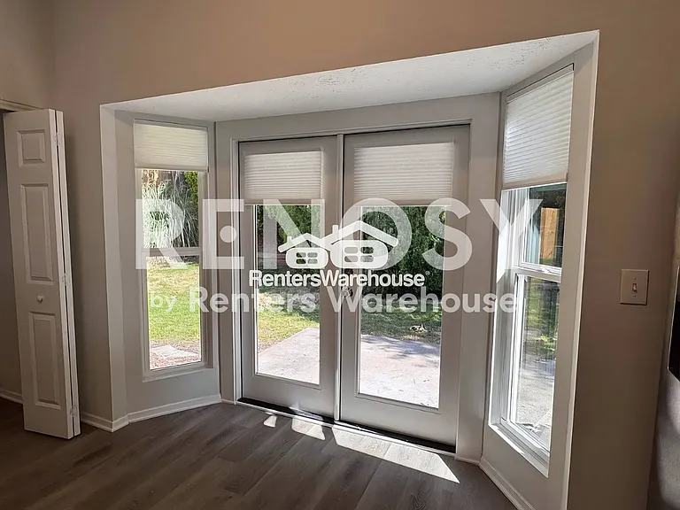 4850 N Bridges Dr — Photo 16