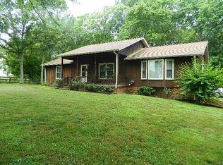 6291 Cox Rd, Arrington, TN 37014