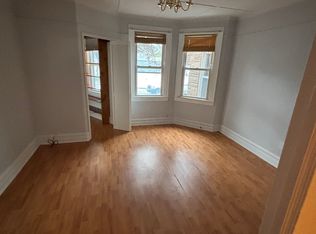 5817 60pl 1, Maspeth, NY 11378