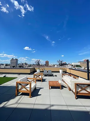 Rented by Cityside Rentals Corp | media 10