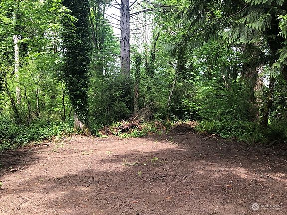 3rd image of 13500 415th Way SE