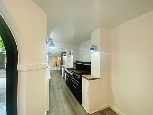 Rented by Aventana | media 92