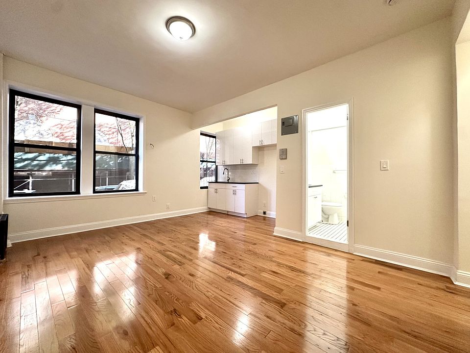 1st image of 300 Fort Washington Ave APT K2