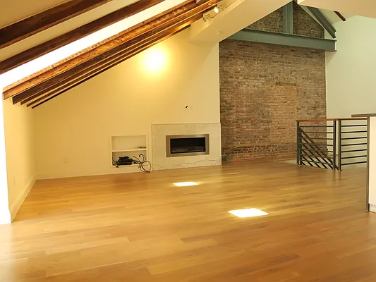 Rented by Alexander Hidalgo, Inc. | media 18