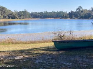 318 W Keuka Lake Rd, Interlachen, FL 32148