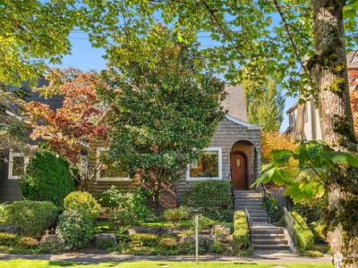 2305 41st Avenue E, Seattle, WA, 98112