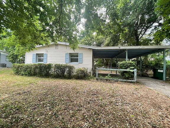 2nd image of 702 Plumosa Ave