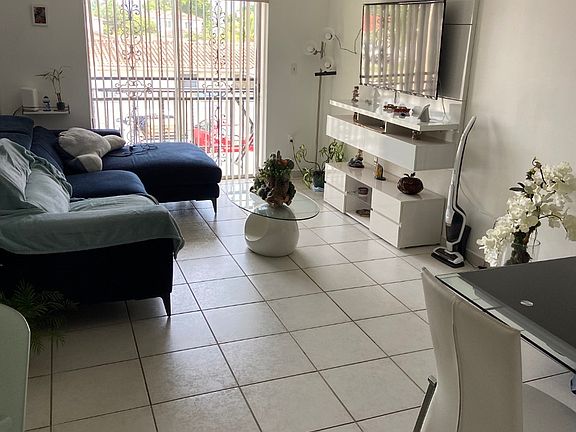 4th image of 9000 SW 24th St