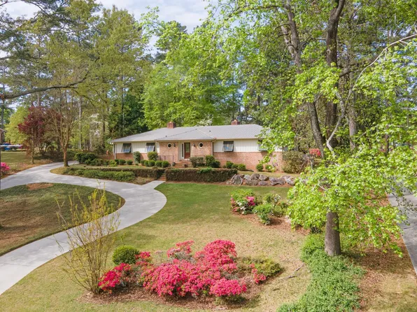 17 Inverness St E, Aiken, SC 29803