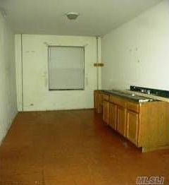 2nd image of 10405 177th St