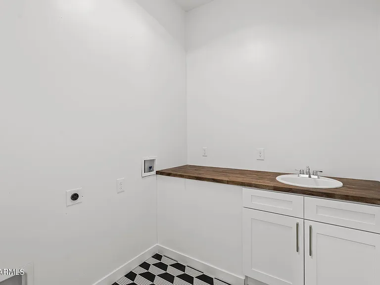 22926 W La Mirada Dr — Photo 29