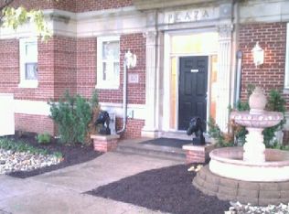 1201 N 18th St APT 101, Kansas City, KS 66102