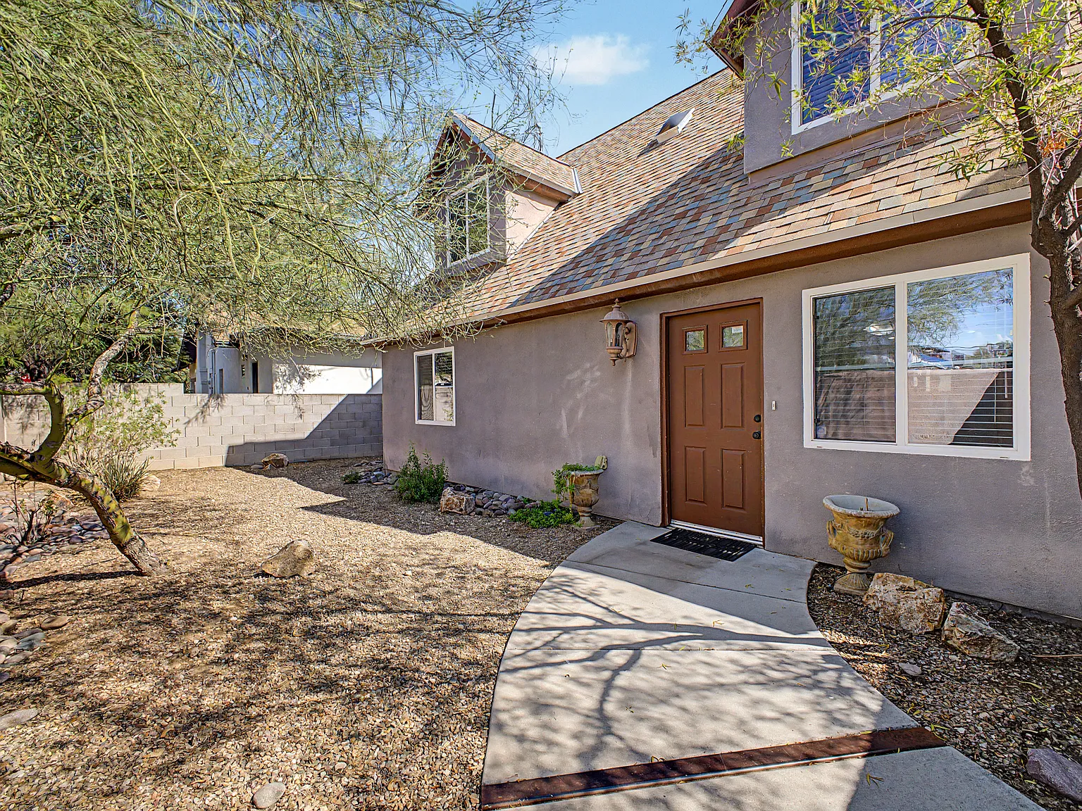 5 bed, 1787 sqft, $2,800 — Photo 4