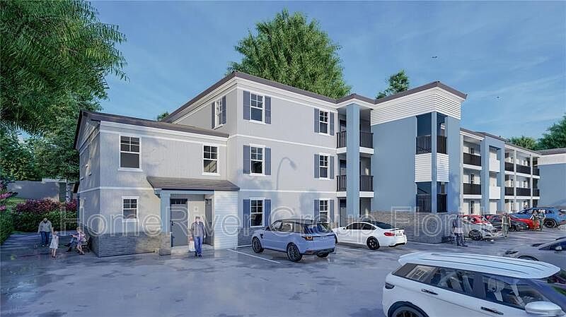 1st image of 5205 Eggleston Ave #201