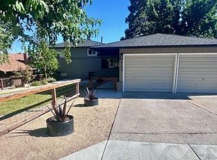 740 Stewart St, Reno, NV 89502