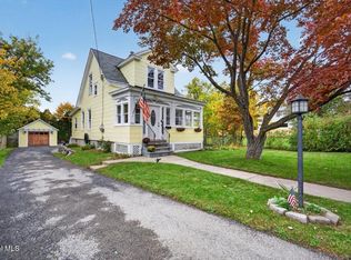 1123 Garner Ave, Schenectady, NY 12309