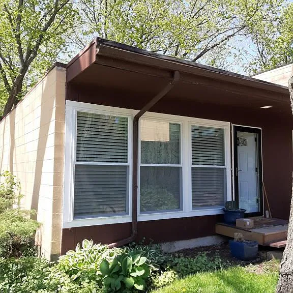 3130 James St — Photo 25