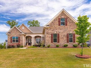 11 Wishbone Cir, Clayton, NC 27520