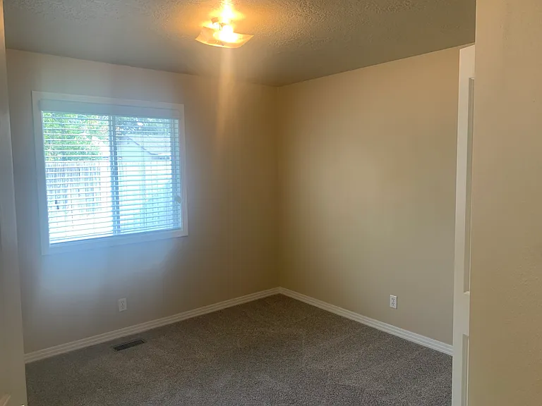 10554 W Lone Wolf Ln — Photo 6