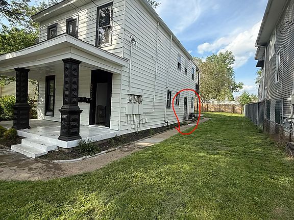 2nd image of 2315 Portland Ave #3