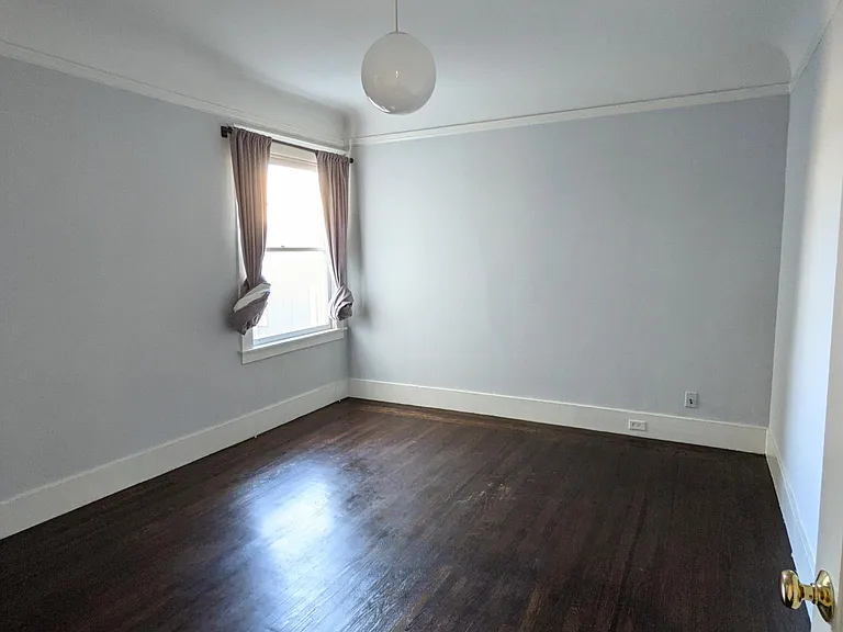 3431 Mission St #2 — Photo 9