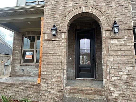3rd image of 2072 Belsford Dr #189-lot 189