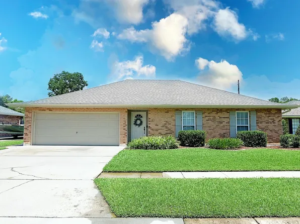 208 Wayside Dr, Houma, LA 70360