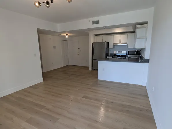 3500 Coral Way APT 600, Miami, FL 33145