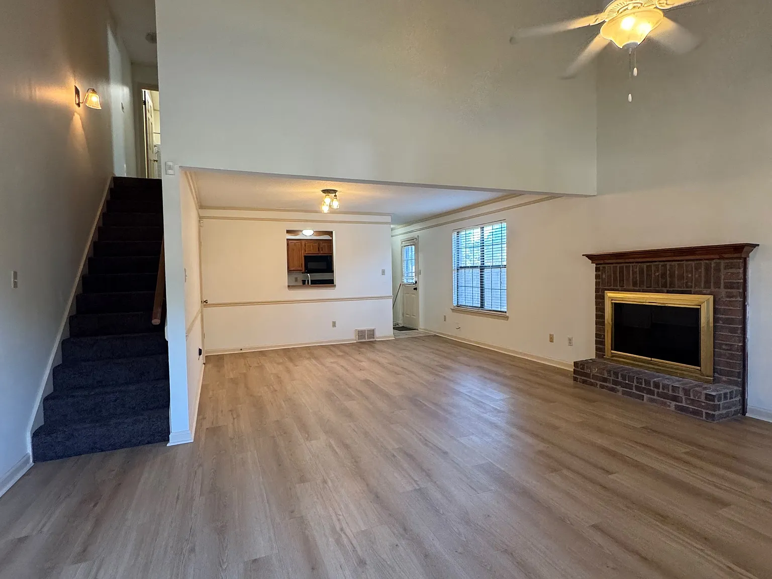 5823 Grassy Valley Dr — Photo 2
