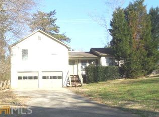 3028 Oak Mont Dr, Douglasville, GA 30135