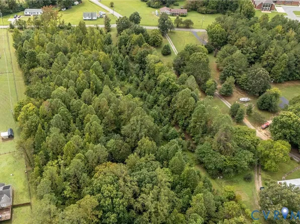 5210 Hopewell Rd, New Kent, VA 23124