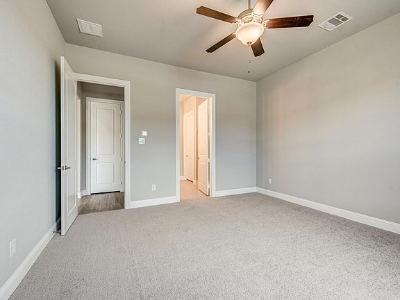 5th image of 6552 Iron Horse Blvd