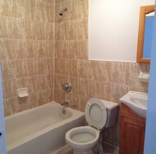 1049 Greene Ave, Brooklyn, NY, 11221