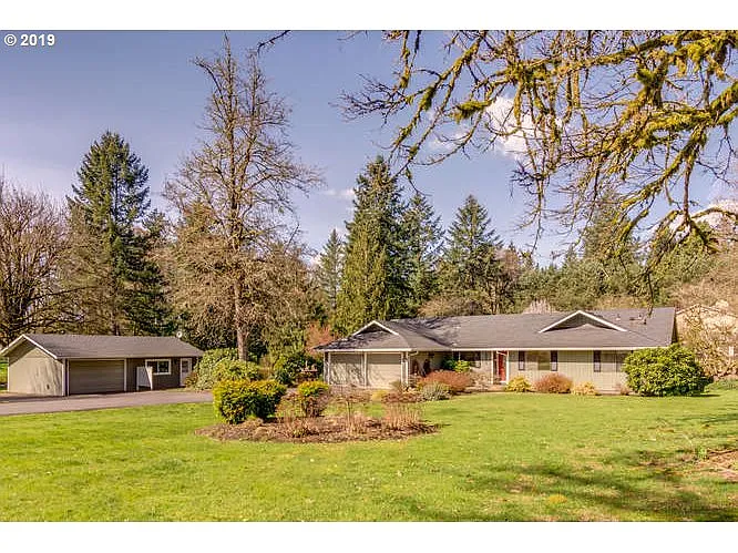 25500 NE 130th Ave photo 1