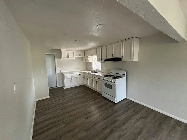 3721 Byron St #3731 — Photo 10