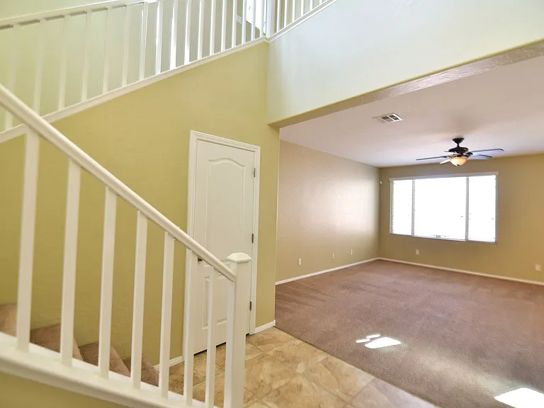 10318 Jolly Hill Ave — Photo 2