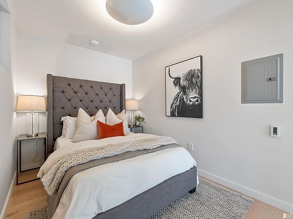 3rd image of 3310 Mission St #1