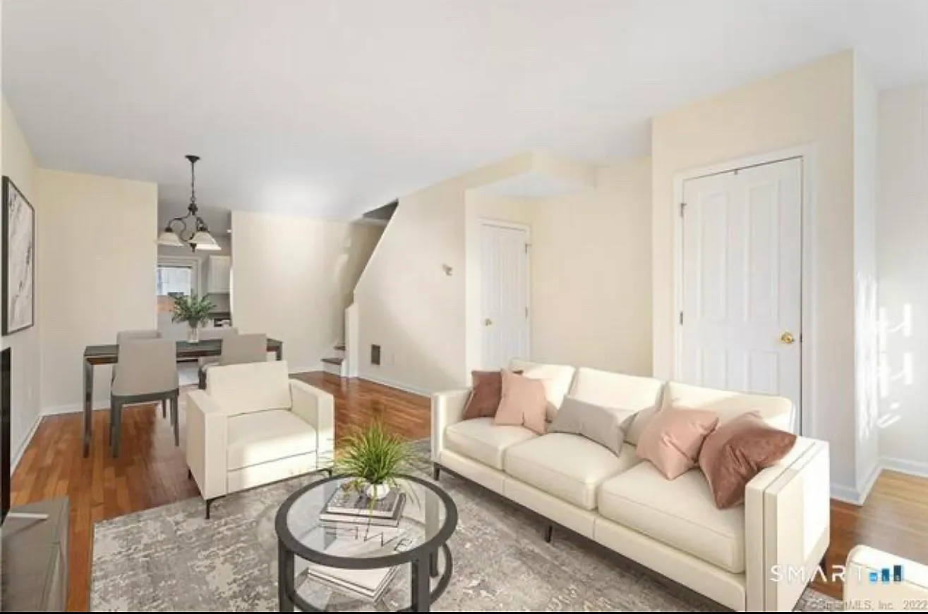 2 bed, 2.5 bath, 1300 sqft, $3,495 — Photo 2