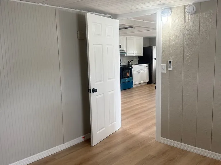 512 51st Avenue Dr W — Photo 35