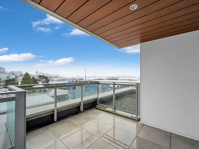 755 Harbourside Dr #320 — Photo 12