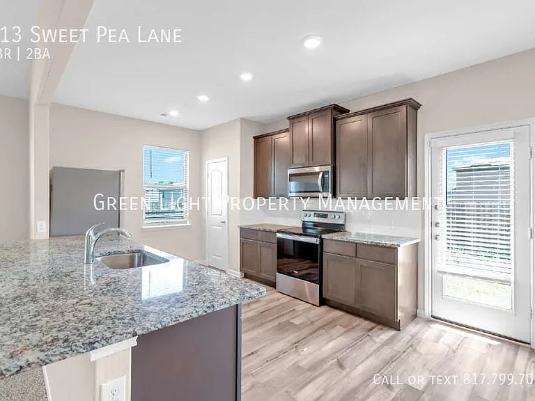 313 Sweet Pea Ln — Photo 15
