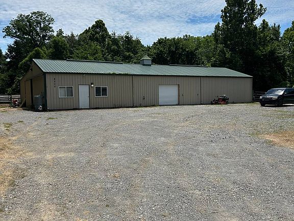 3rd image of 8200 Brunswick Rd
