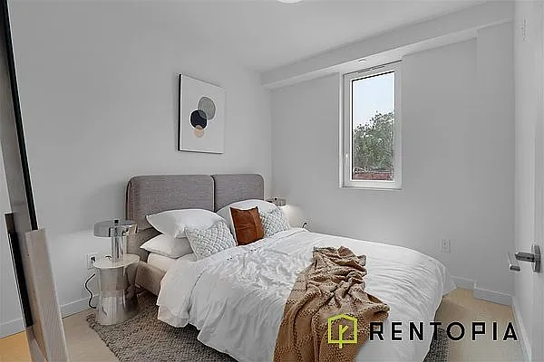 Rented by Rentopia | media 21